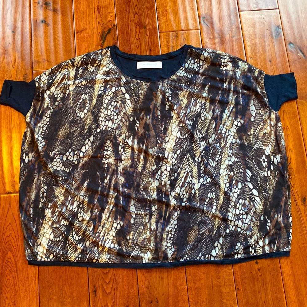 Zara poncho shirt size M